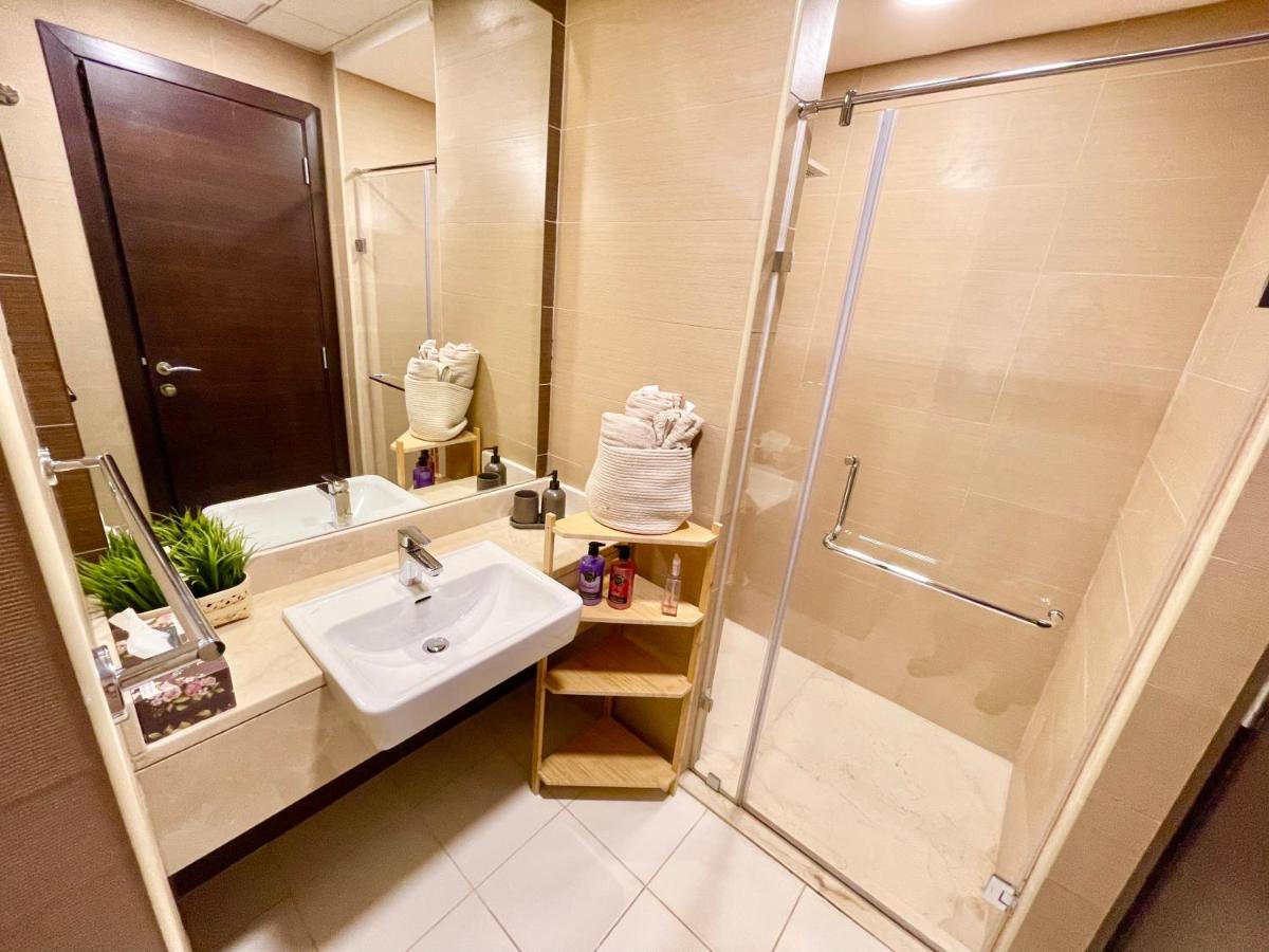 דובאי Super Elegant Studio Apartment-Sparkle Tower By Sweet Homes מראה חיצוני תמונה